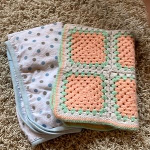 2 baby blankets